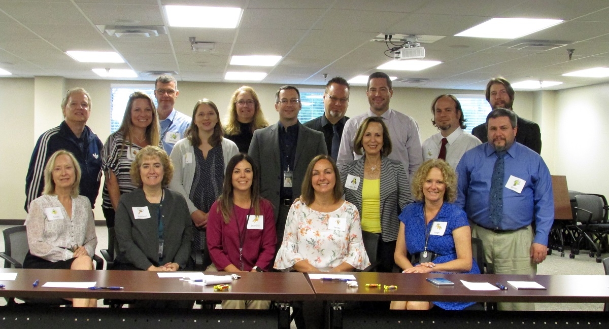 Image of Justice Pariente with Office of Court Improvement staff